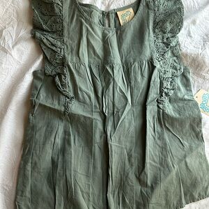 Thereabouts . New girls top S 7/8